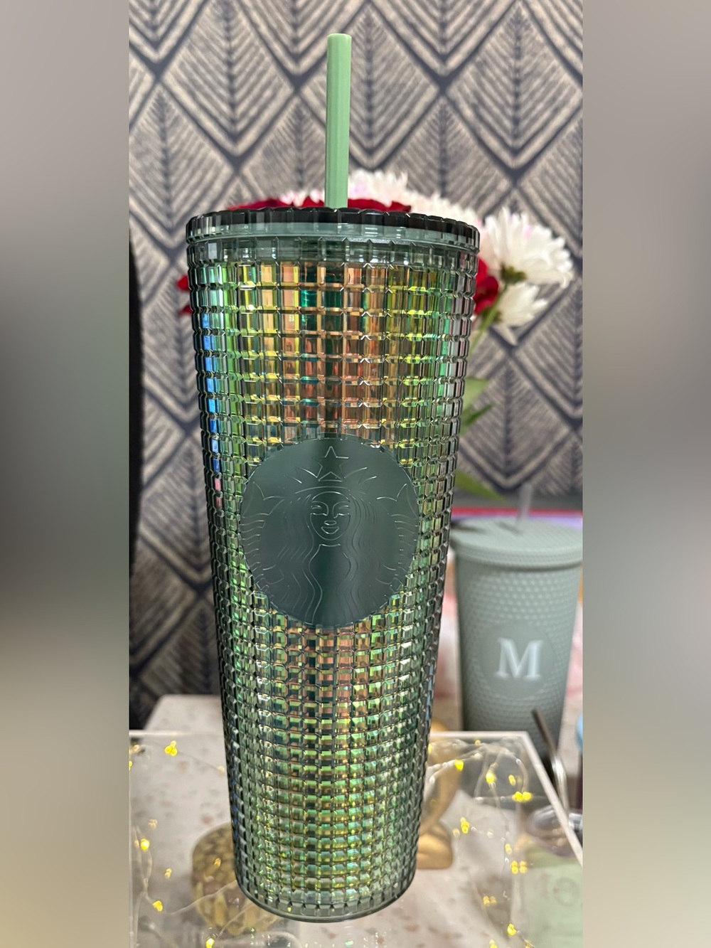 Starbucks Green Rainforest Grid
Iridescent Tumbler from the Fall 2022 Collection